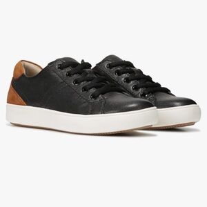 NATURALIZER Morrison Sneakers